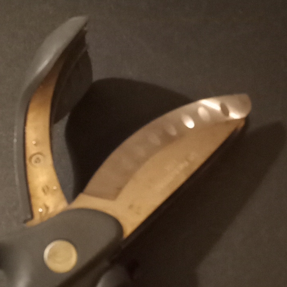 Pampered Chef salad chopper - Picture 4 of 6